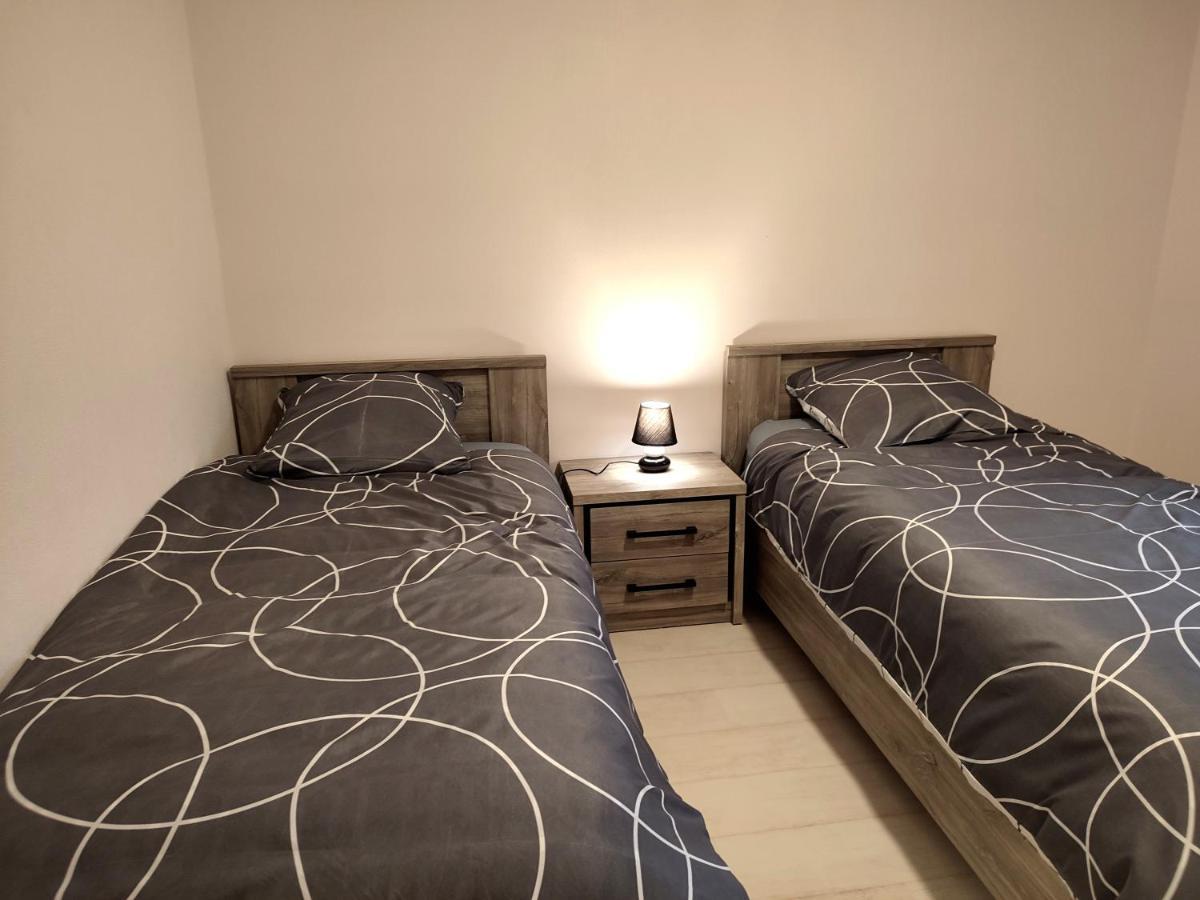 فيلا Les Randogodilleurs Avec Jacuzzi A 2Kms Des Pistes Et 350M Du Theatre Du Peuple ! بوسانغ المظهر الخارجي الصورة
